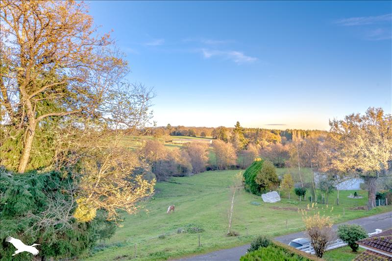 Vente Maison CHAPTELAT - 4 pièces -115 m² - (87270)