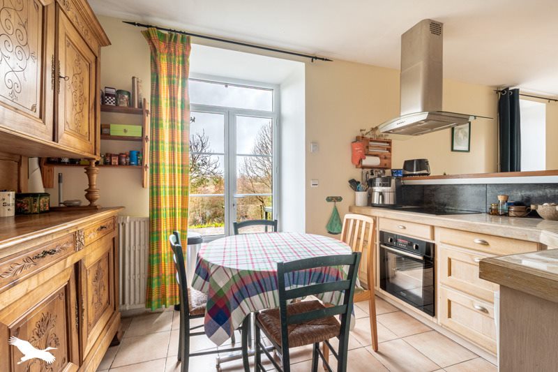 Vente Maison COUZEIX - 6 pièces -165 m² - (87270)