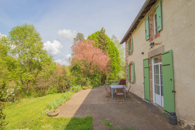 Vente Maison COUZEIX - 6 pièces -165 m² - (87270)