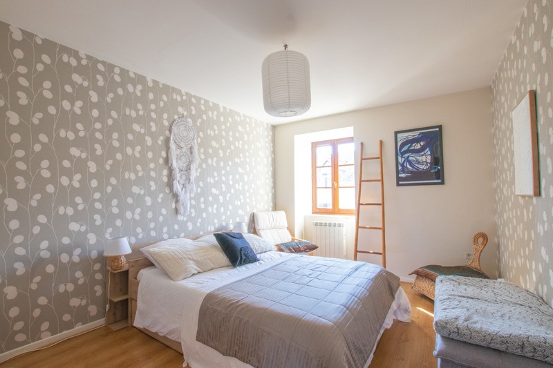 Vente Maison COUZEIX - 7 pièces -240 m² - (87270)