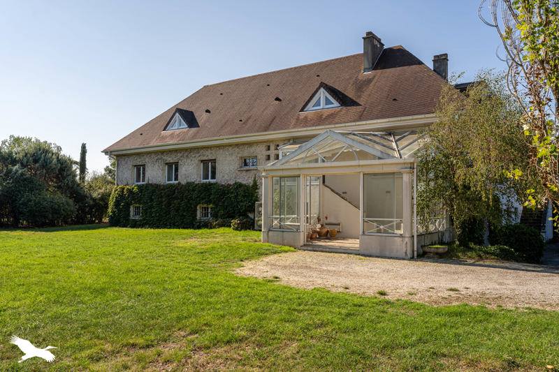 Maison 11 pièces 330 m² · à Castres · 330 m² · 449 000 €