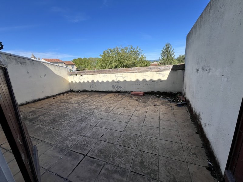 Vente Maison LABRUGUIERE - 9 pièces -185 m² - (81290)