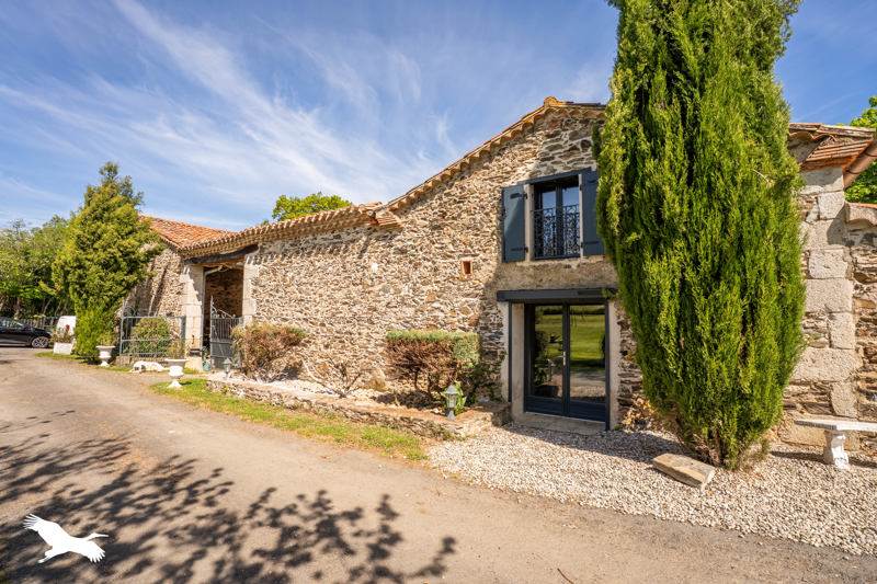 Vente Maison Roquecourbe - 11 pièces -374 m² - (81210)