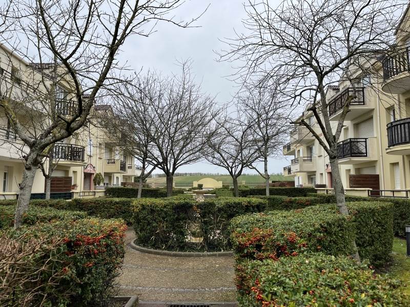 Vente Appartement PLAISIR - 1 pièce -24 m² - (78370)