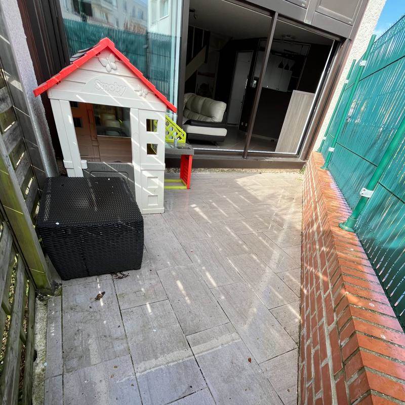 Vente Appartement PLAISIR - 3 pièces -80 m² - (78370)