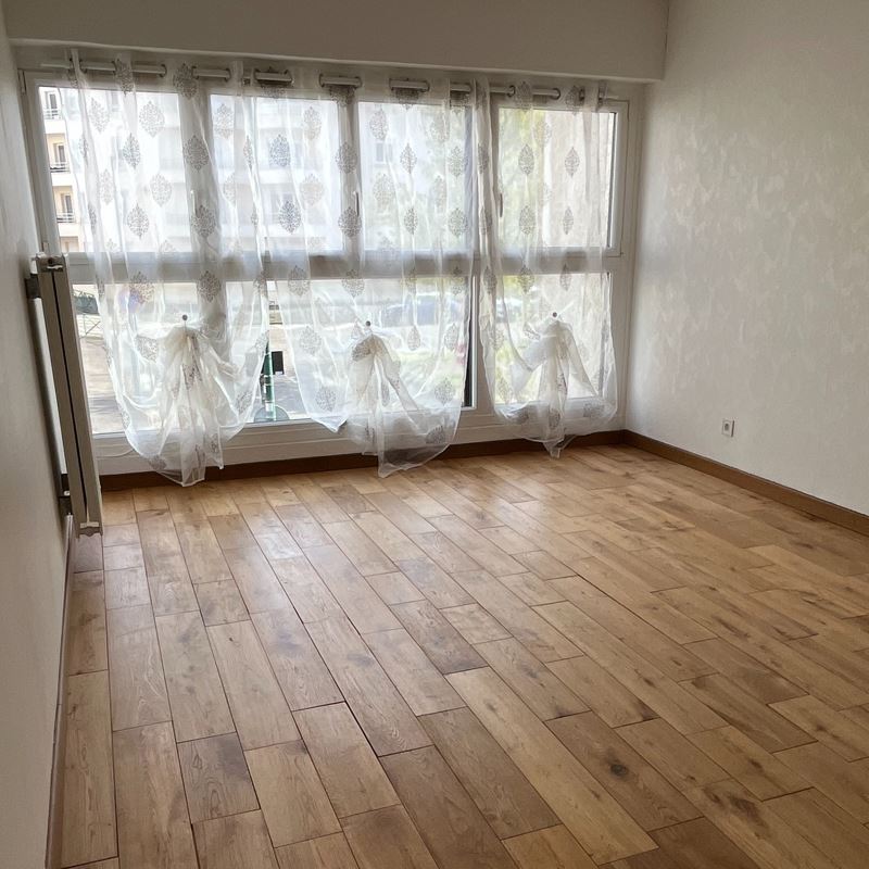 Vente Appartement PLAISIR - 3 pièces -80 m² - (78370)
