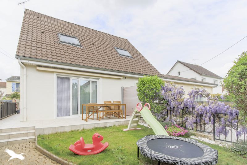 Vente Maison LES CLAYES SOUS BOIS - 5 pièces -128,6 m² - (78340)