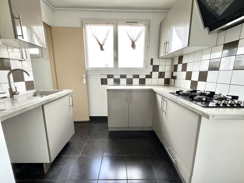 Vente Appartement LES CLAYES SOUS BOIS - 4 pièces -64 m² - (78340)