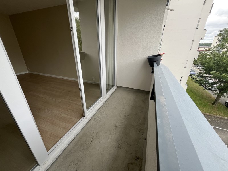 Vente Appartement LES CLAYES SOUS BOIS - 3 pièces -64 m² - (78340)