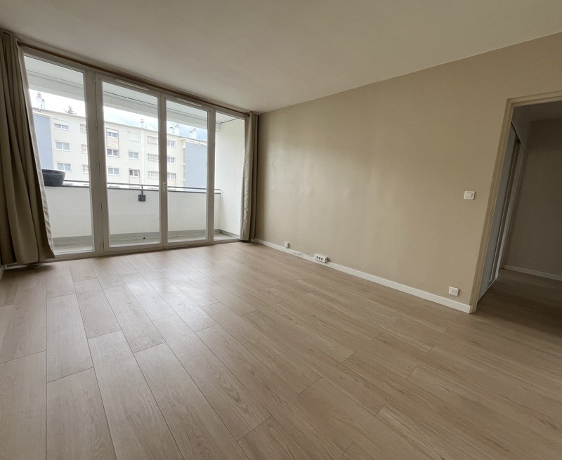 Vente Appartement LES CLAYES SOUS BOIS - 3 pièces -64 m² - (78340)