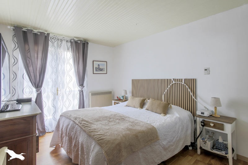 Vente Maison LE MESNIL ST DENIS - 5 pièces -124 m² - (78320)