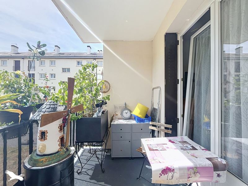 Vente Appartement PLAISIR - 4 pièces -68 m² - (78370)