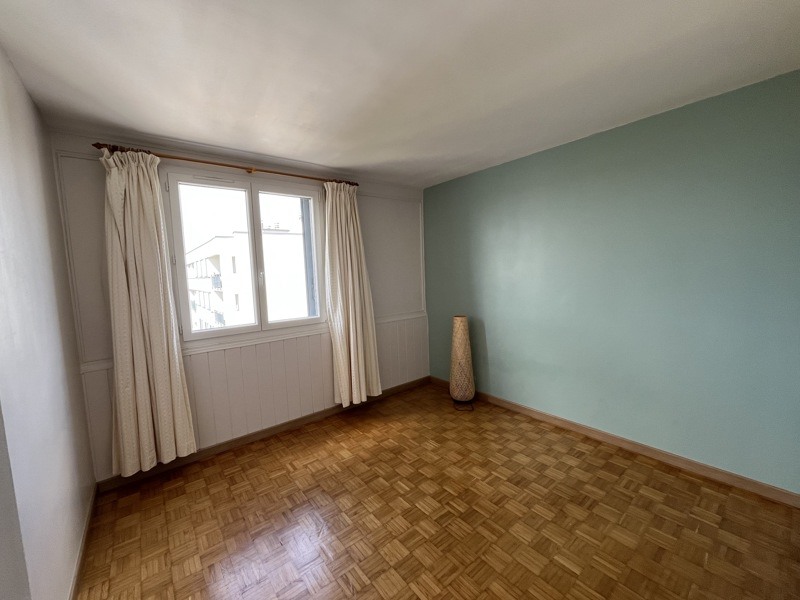 Vente Appartement LES CLAYES SOUS BOIS - 3 pièces -64 m² - (78340)
