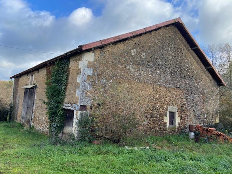 Vente Grange PRESSIGNAC - 2 pièces -427 m² - (16150)