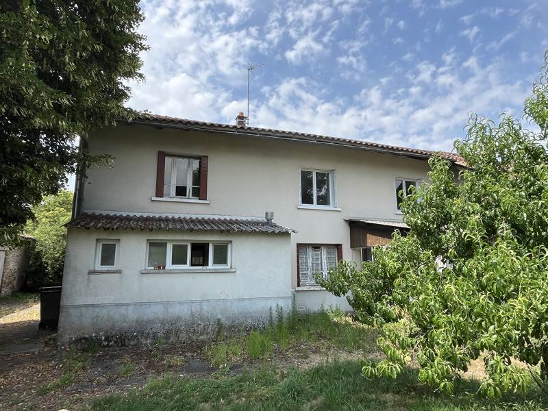 Vente Maison LES SALLES LAVAUGUYON - 8 pièces -158 m² - (87440)
