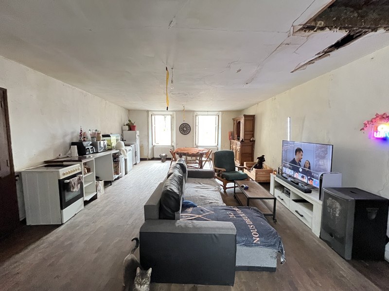 Vente Maison ROCHECHOUART - 6 pièces -110 m² - (87600)