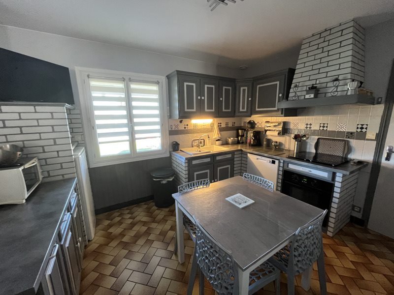 Vente Maison CHASSENON - 5 pièces -102 m² - (16150)