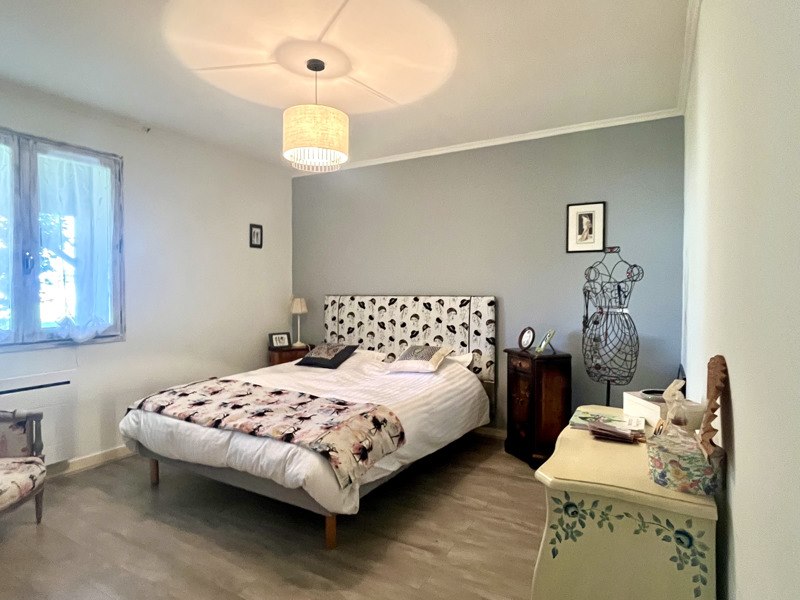 Vente Maison ROCHECHOUART - 6 pièces -96 m² - (87600)