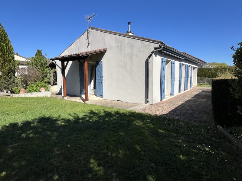 Vente Maison ROCHECHOUART - 6 pièces -96 m² - (87600)