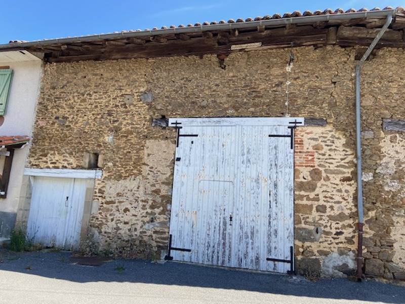 Vente Maison ROCHECHOUART - 3 pièces -80 m² - (87600)