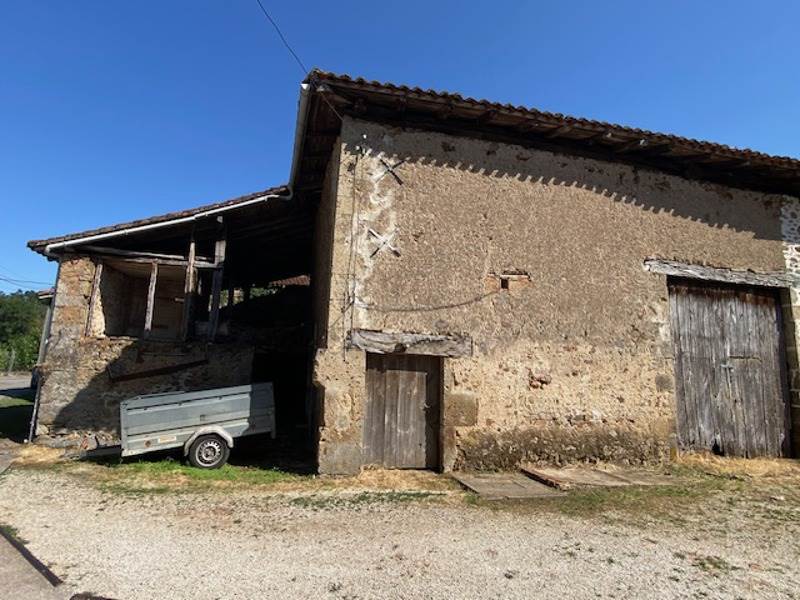 Vente Maison Pressignac - 4 pièces -150 m² - (16150)