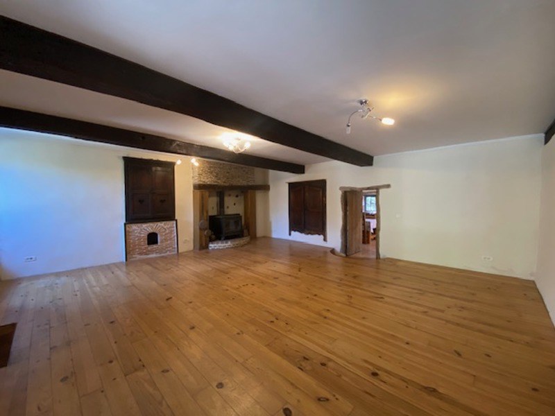 Vente Maison PRESSIGNAC - 4 pièces -150 m² - (16150)