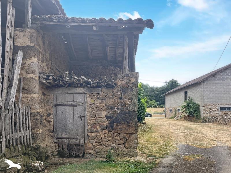 Vente Maison VAYRES - 2 pièces -61 m² - (87600)
