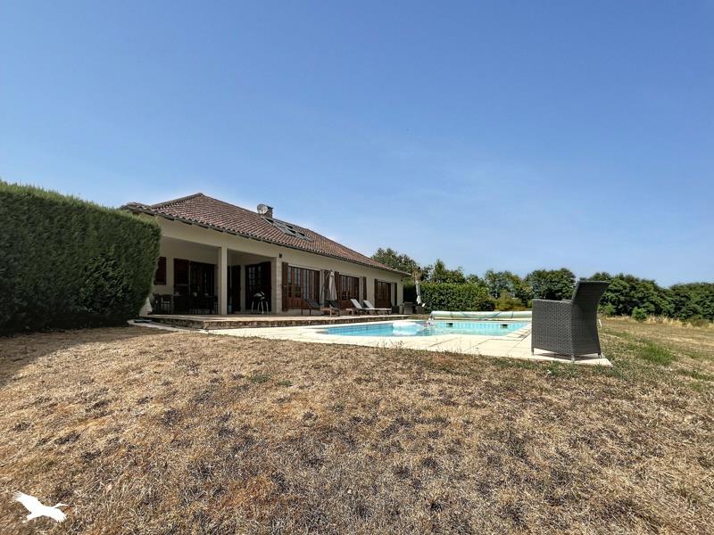 Maison 5 pièces 186 m² · à Vayres · 186 m² · 345 000 €