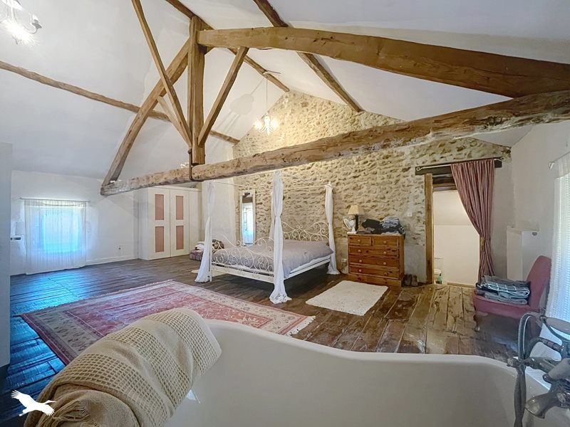 Vente Maison Pressignac - 5 pièces -173 m² - (16150)