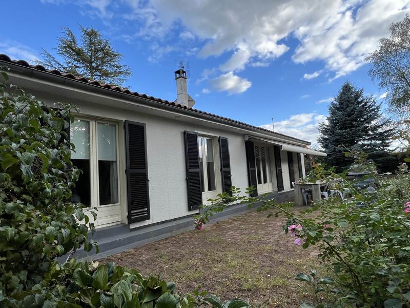 Vente Maison Pressignac 16150 9 pièces - 159 m²