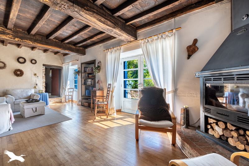 Vente Maison Chéronnac - 4 pièces -127 m² - (87600)