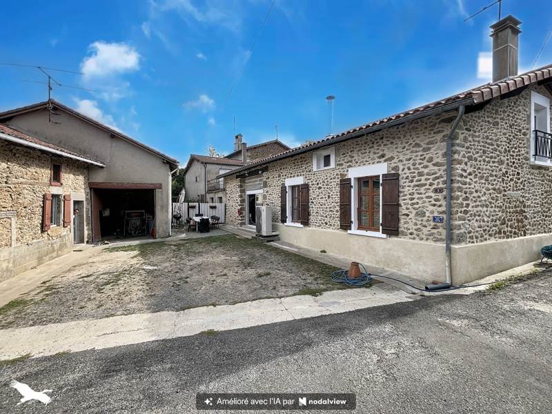 Vente Maison Pressignac 16150 6 pièces - 140 m²