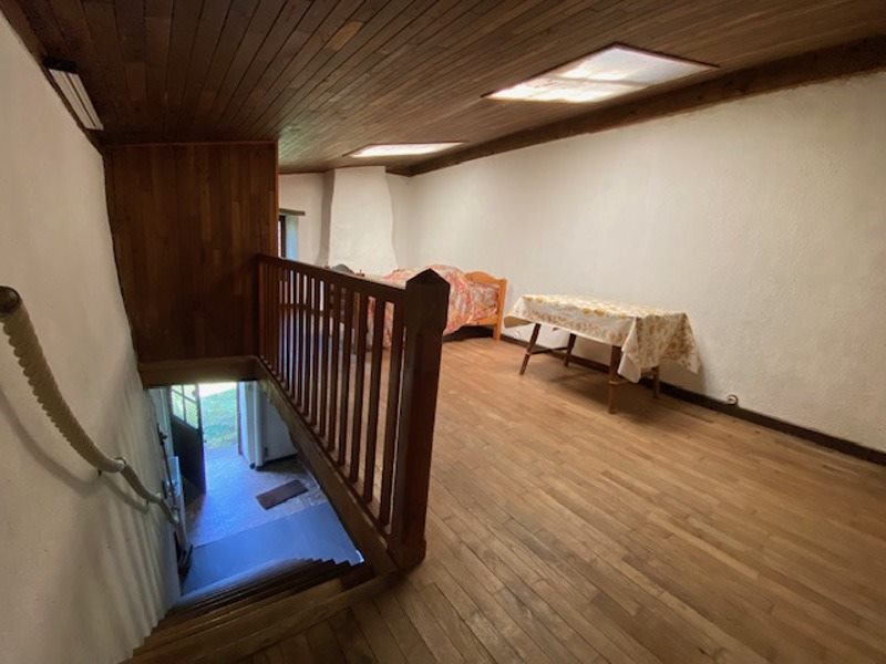 Vente Maison ROCHECHOUART - 2 pièces -44 m² - (87600)