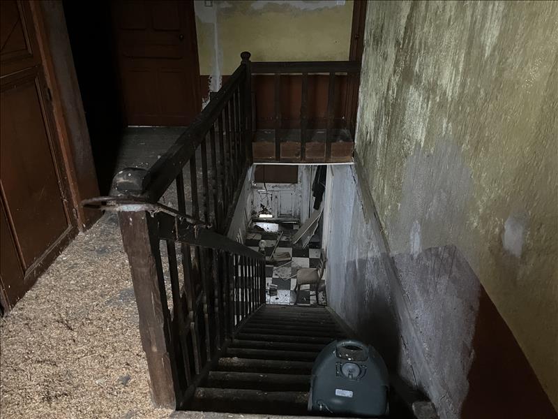 Vente Maison EYGURANDE - 7 pièces -164 m² - (19340)