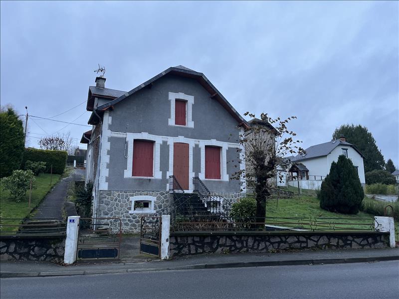 Vente Maison USSEL - 5 pièces -89 m² - (19200)