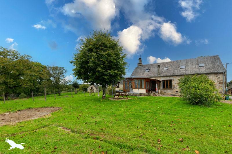 Vente Maison MOUSTIER VENTADOUR - 6 pièces -143 m² - (19300)