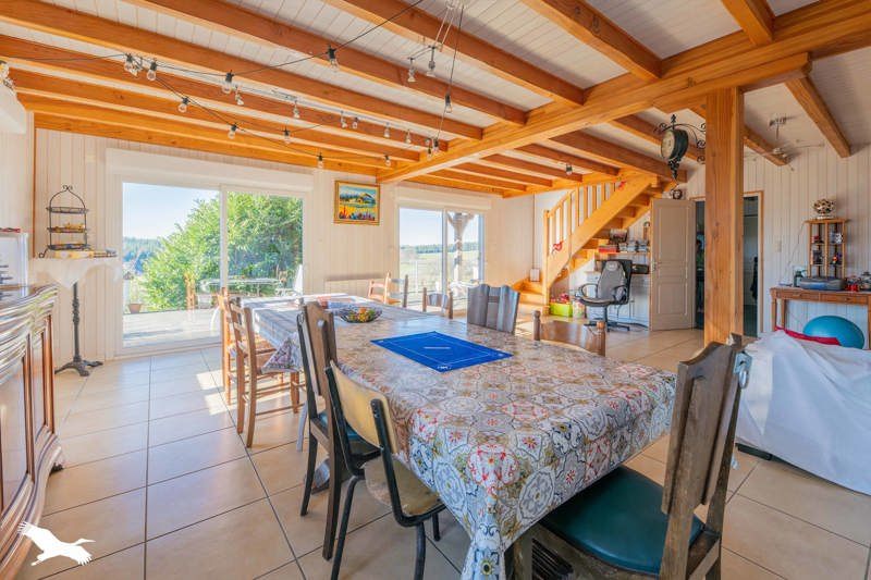 Vente Maison AIX - 6 pièces -213 m² - (19200)