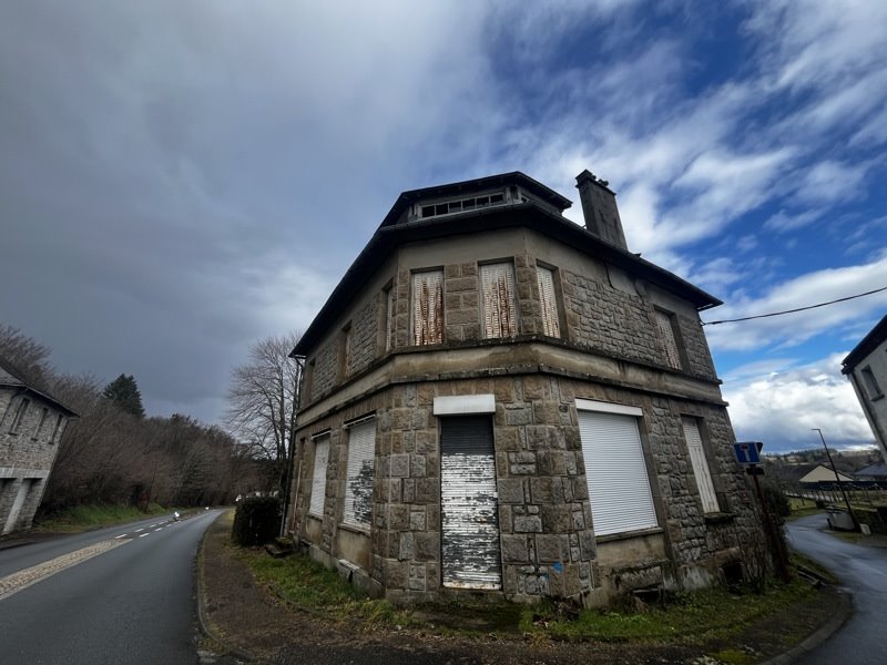 Vente Maison MAUSSAC - 6 pièces -150 m² - (19250)