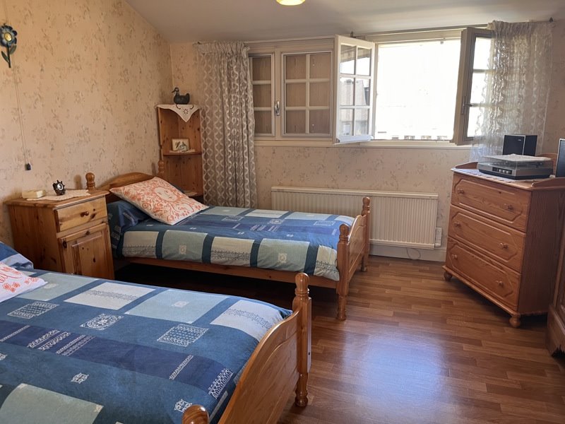 Vente Maison LA COURTINE - 8 pièces -213 m² - (23100)