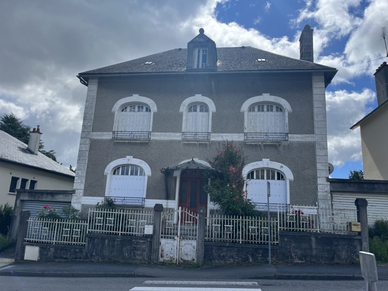 Vente Appartement USSEL - 4 pièces -101 m² - (19200)