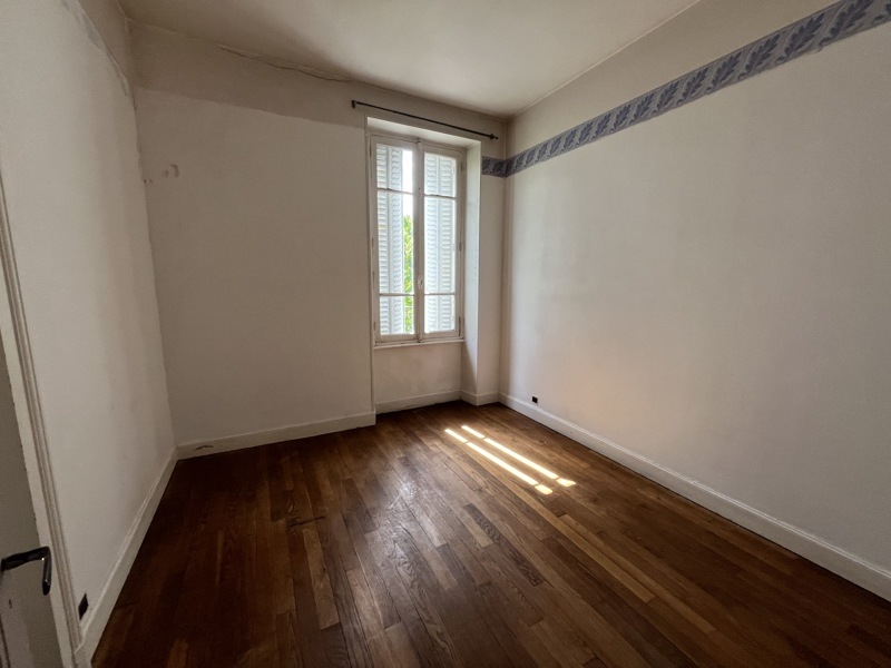 Vente Appartement USSEL - 4 pièces -101 m² - (19200)