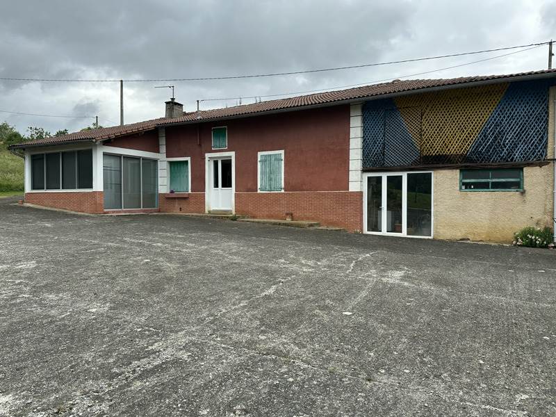 Vente Maison LODES - 5 pièces -153 m² - (31800)