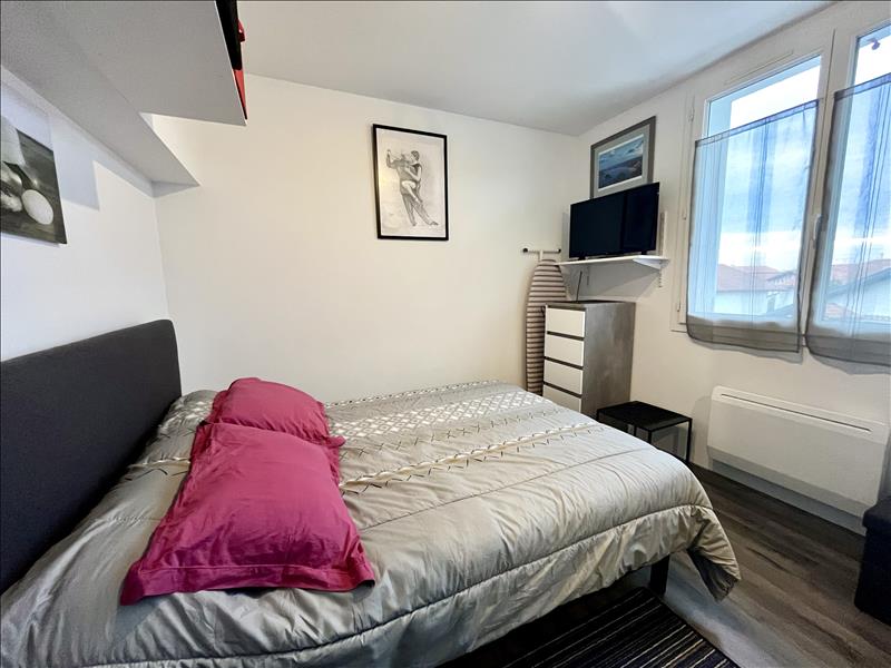Vente Appartement URRUGNE - 3 pièces -56 m² - (64122)