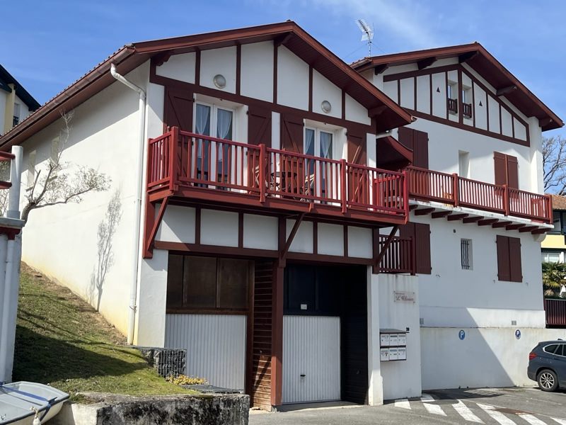 Vente Appartement URRUGNE - 3 pièces -56 m² - (64122)