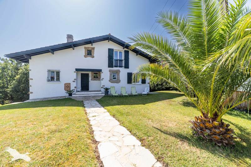 Vente Maison ASCAIN - 5 pièces -160 m² - (64310)