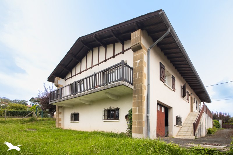 Vente Maison CIBOURE - 4 pièces -106 m² - (64500)