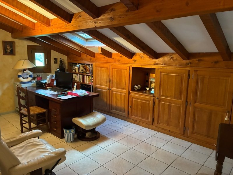Vente Maison SOURAIDE - 6 pièces -182 m² - (64250)
