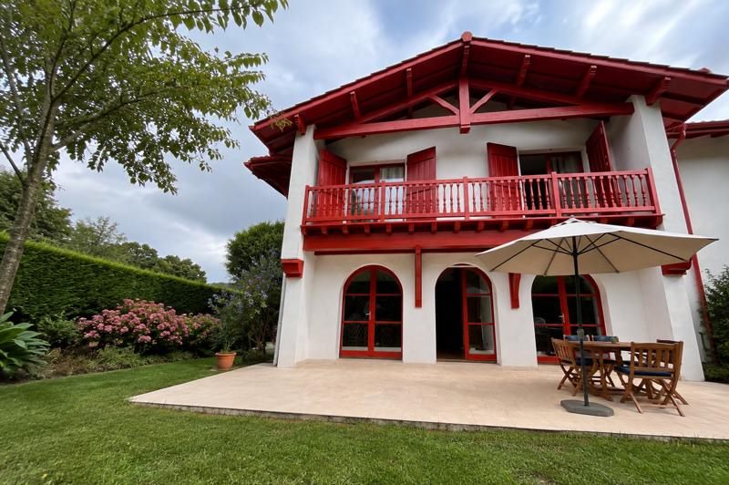Maison 5 pièces 190 m² · à Saint-Jean-de-Luz · 190 m² · 970 000 €