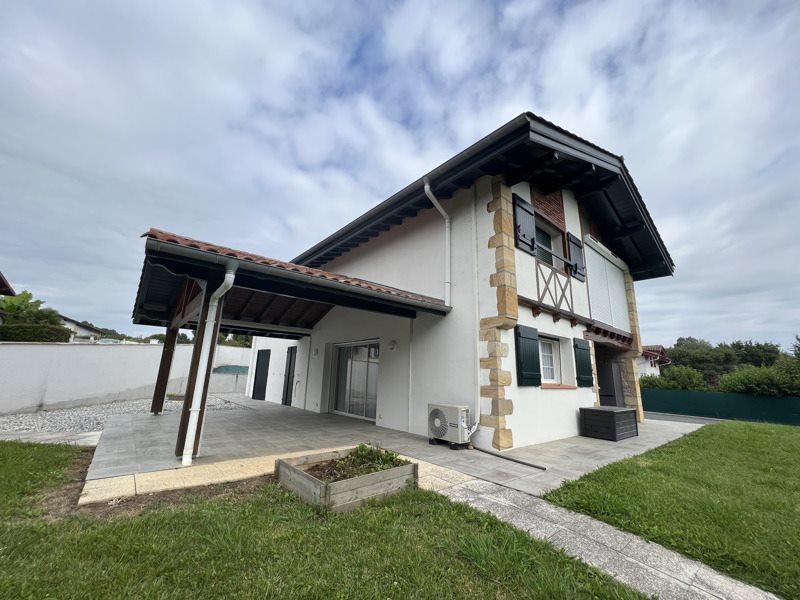 Vente Maison ESPELETTE 64250 7 pièces - 170 m²