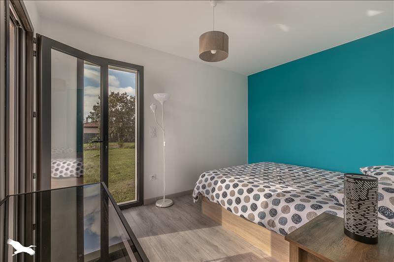 Vente Maison AUDENGE - 6 pièces -127 m² - (33980)